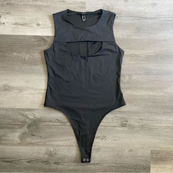 Forever21 Thong Bodysuit Black Peekaboo Cut Out Medium Going Out - Picture 2 of 9